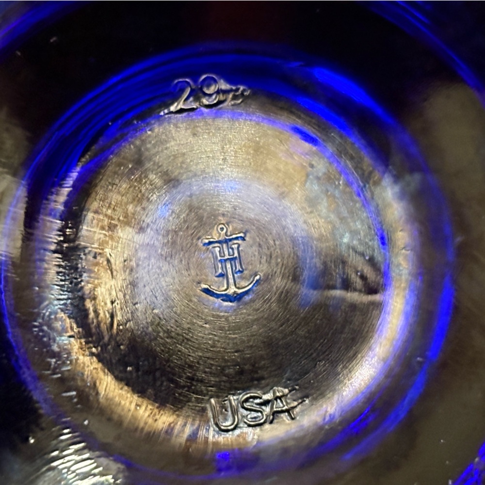 VTG Anchor Hocking Cobalt Blue Glass Pedestal 15oz Coffee Mug w/ Handle 5" Tall - Picture 6 of 6